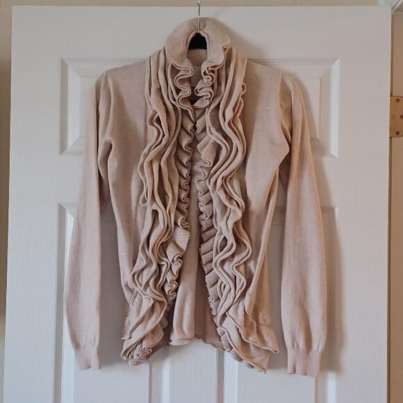 EUC Romeo & Juliet Couture BEIGE Cascading Ruffle Cardigan Size Medium - Picture 2 of 6